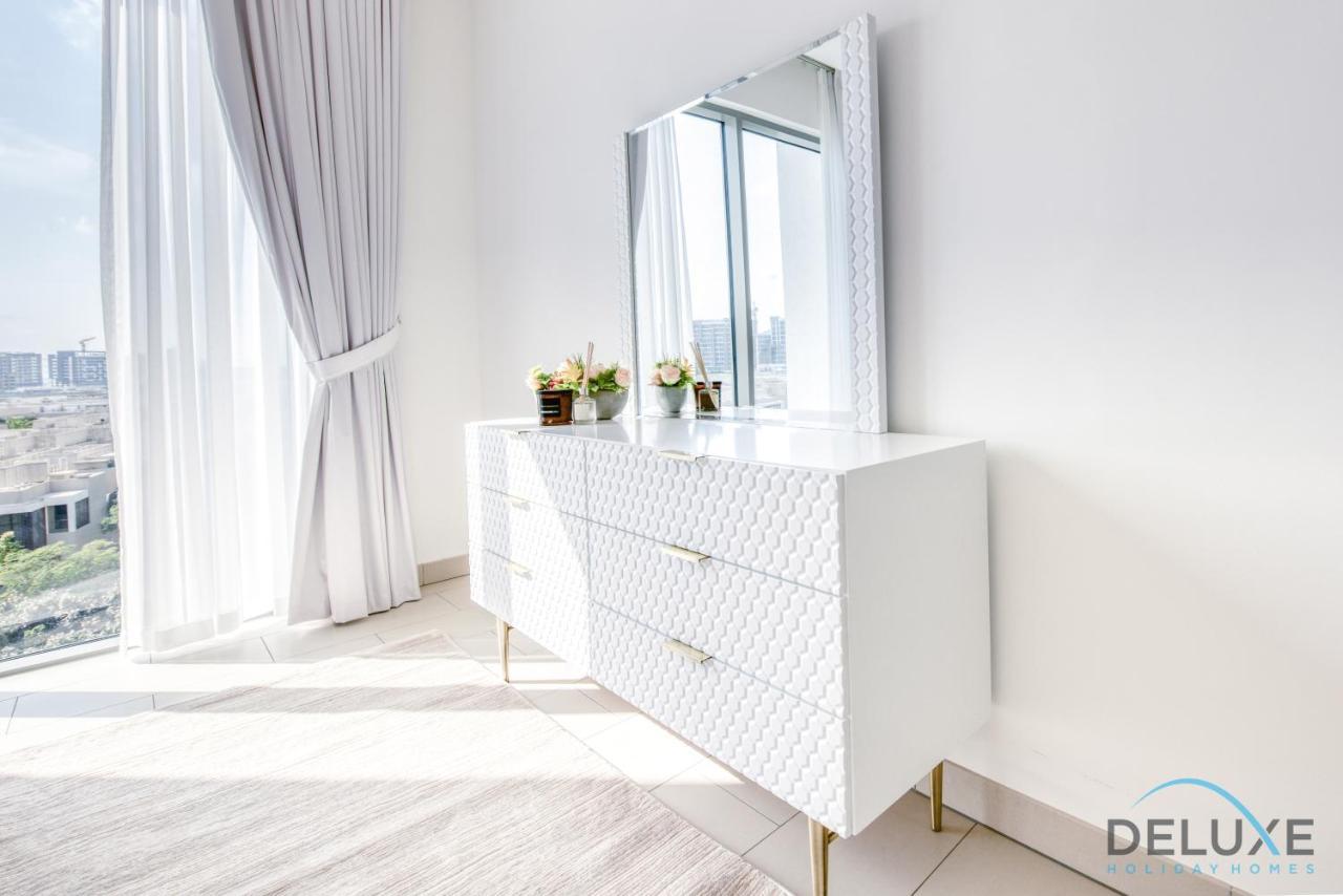 Notable 2Br At Sobha Hartland Greens Mbr City By Deluxe Holiday Homes Dubai Eksteriør billede
