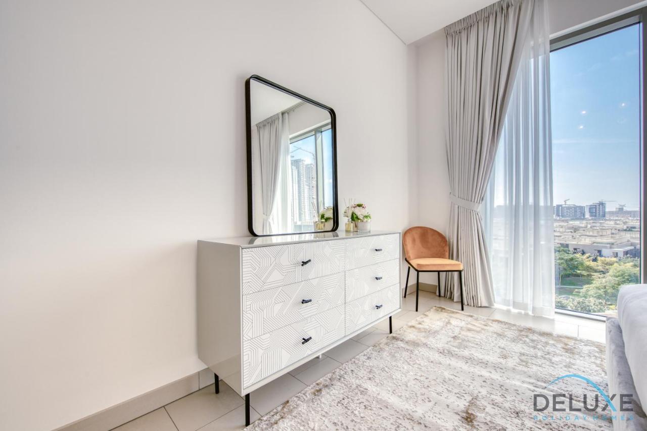 Notable 2Br At Sobha Hartland Greens Mbr City By Deluxe Holiday Homes Dubai Eksteriør billede