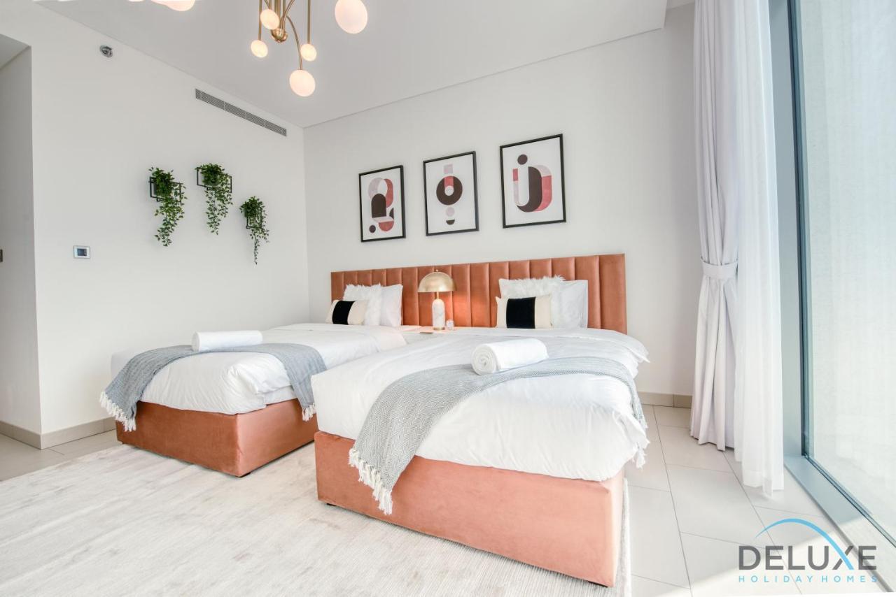Notable 2Br At Sobha Hartland Greens Mbr City By Deluxe Holiday Homes Dubai Eksteriør billede