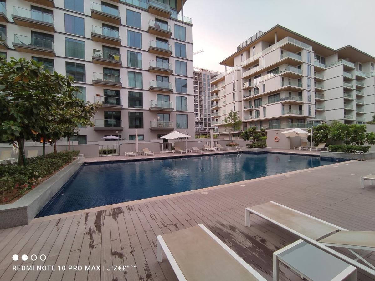 Notable 2Br At Sobha Hartland Greens Mbr City By Deluxe Holiday Homes Dubai Eksteriør billede