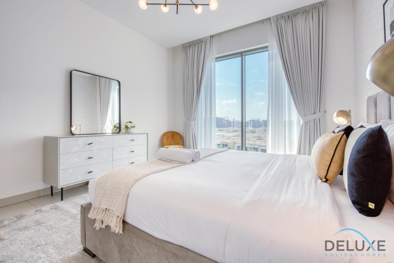 Notable 2Br At Sobha Hartland Greens Mbr City By Deluxe Holiday Homes Dubai Eksteriør billede